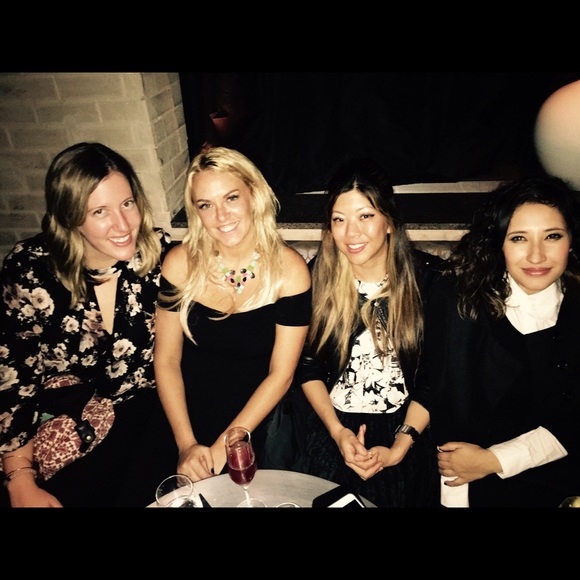 Meet your Posher, Jennifer - Picture 3 of 5